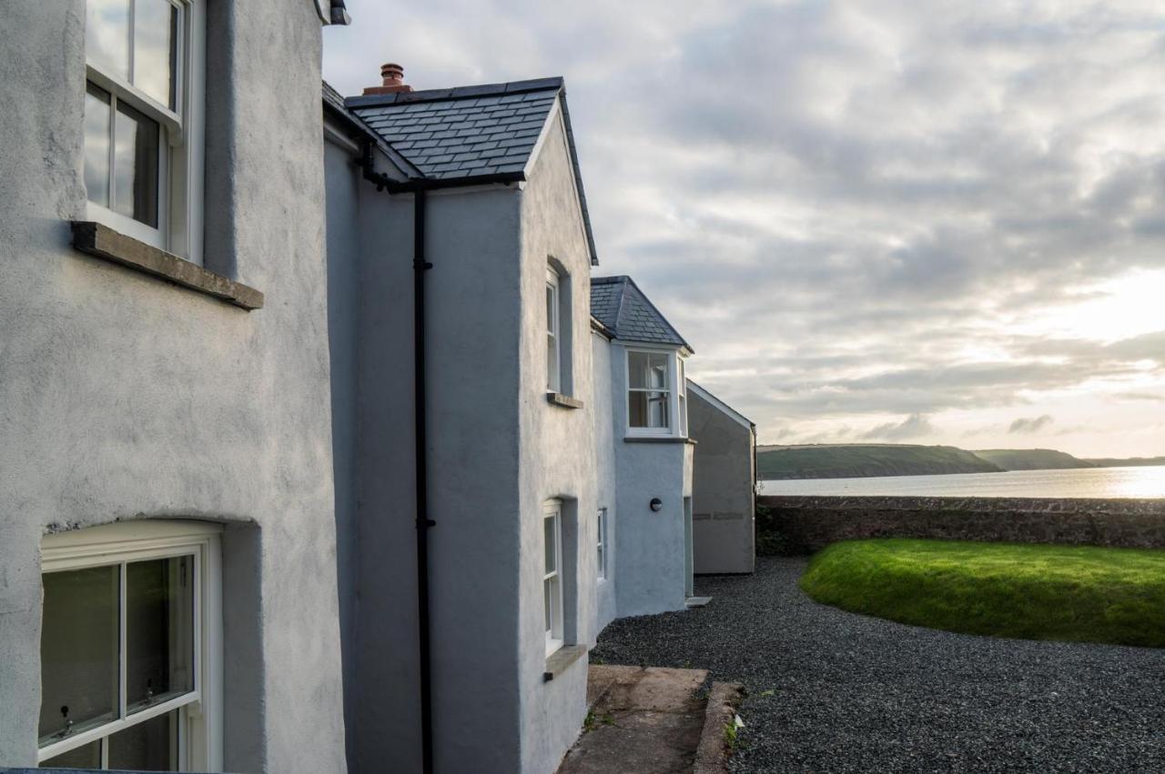 Brook Cottage - 2 Bedroom Cottage - Dale Bagian luar foto